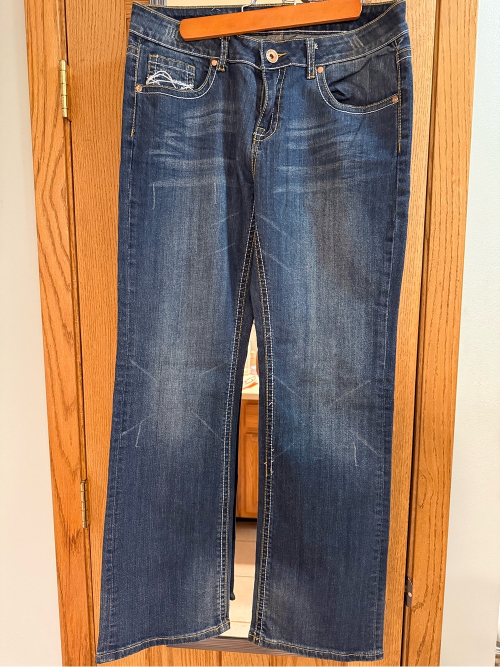 Cowgirl Tuff Bootcut Jeans 32 x 33